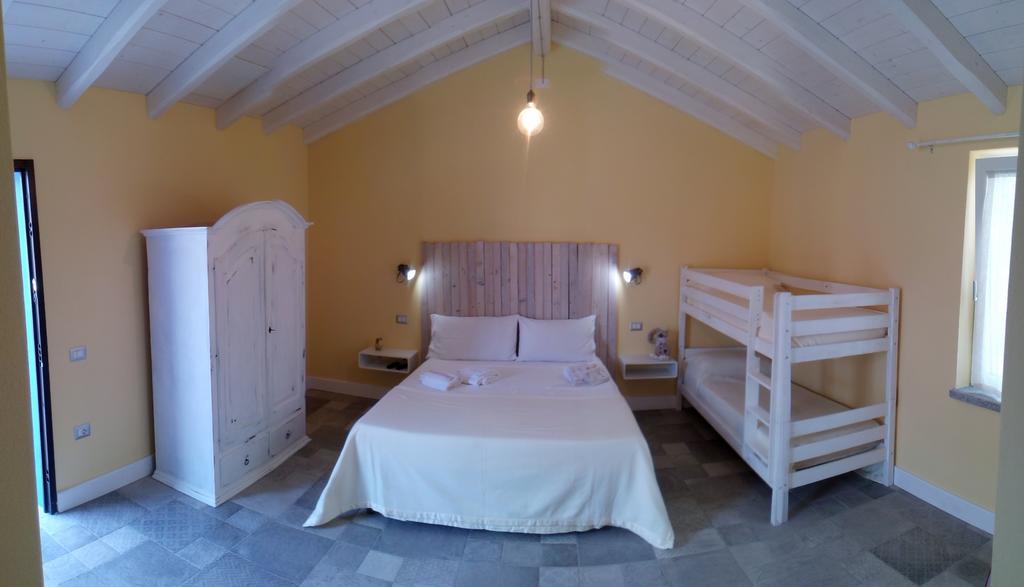 Casale Diletta Panzió Castiadas Szoba fotó